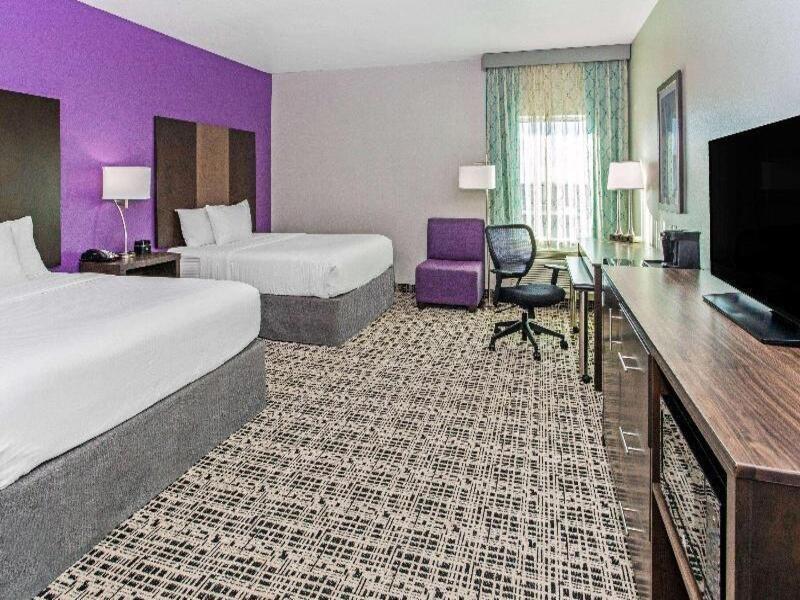 Hotel Baymont By Wyndham Lubbock - Downtown Civic Center Zewnętrze zdjęcie